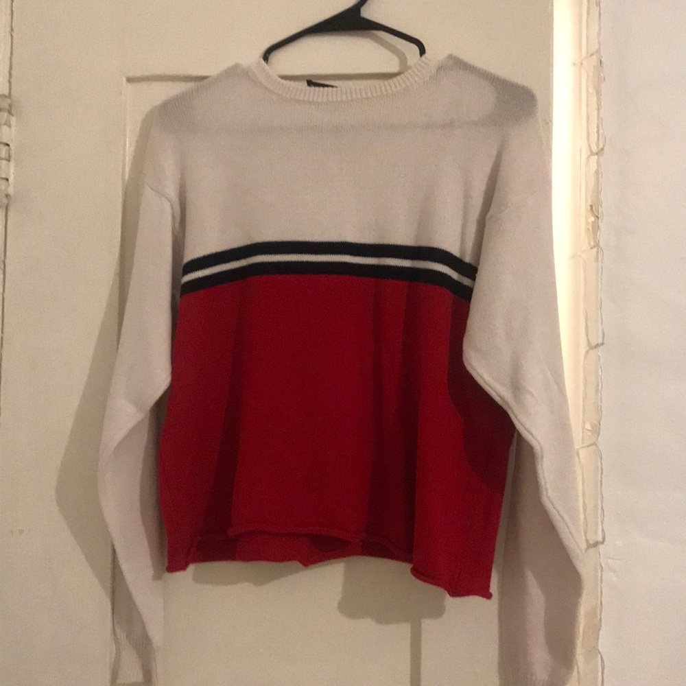 Brandy Melville sweater
